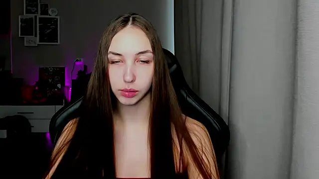 Sm0ly online show from May 2026 01:55:01 AM