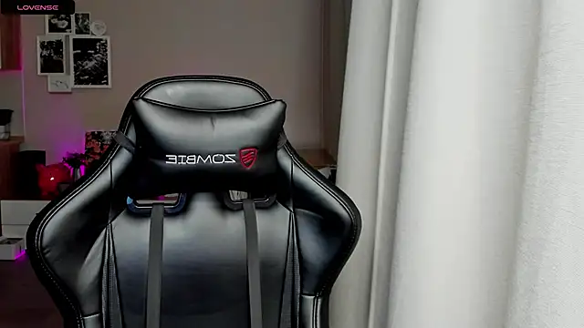 Sm0ly online show from February 2025 01:41:02 AM