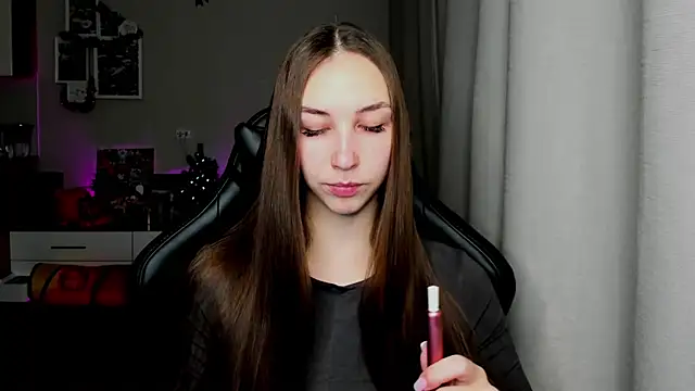 Snapshot of Sm0ly chatting on January 2026 02:26:01 AM Sm0ly online show from January 2026 02:26:01 AM