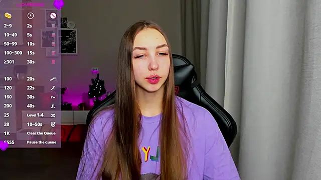 Sm0ly online show from March 2025 02:30:01 AM