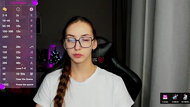 Sm0ly online show from January 2025 02:33:02 AM