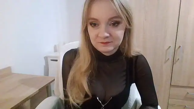 AlmaHoney online show from November 2025 09:31:01 PM