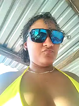 samanthaeliott22 online show from December 2024 09:51:02 PM