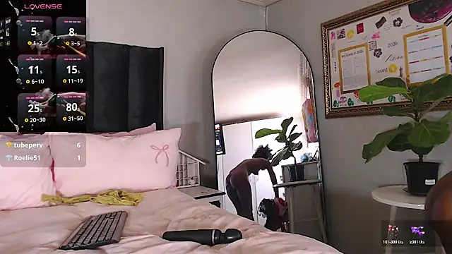 FRUITOFEDEN01 online show from March 2026 01:36:02 PM