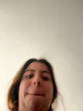 Snapshot of Cloew_Marz chatting on January 2026 05:49:02 PM Cloew Marz online show from January 2026 05:49:02 PM