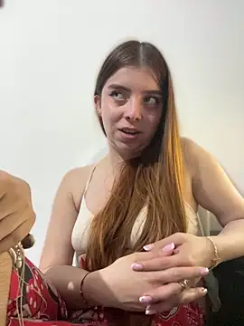 Cloew Marz online show from April 2026 11:28:01 PM