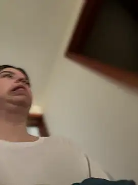 Snapshot of Cloew_Marz chatting on February 2026 04:03:01 PM Cloew Marz online show from February 2026 04:03:01 PM