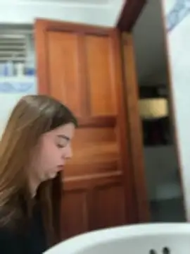 Snapshot of Cloew_Marz chatting on October 2025 09:47:01 PM Cloew Marz online show from October 2025 09:47:01 PM