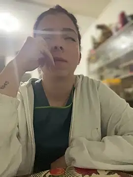 Snapshot of Cloew_Marz chatting on February 2026 12:28:02 AM Cloew Marz online show from February 2026 12:28:02 AM