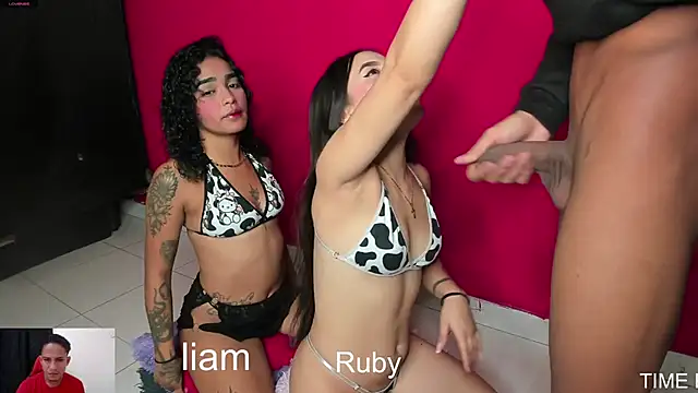 Snapshot of Extreme_dirty_paradise chatting on December 2025 05:06:01 AM Extreme dirty paradise online show from December 2025 05:06:01 AM