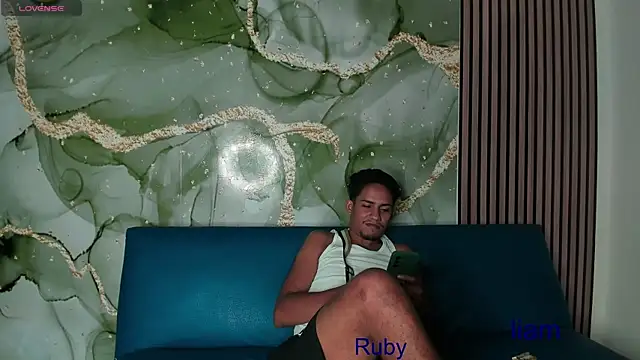 Extreme dirty paradise online show from June 2026 08:25:02 PM