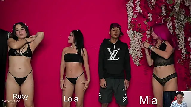 Snapshot of Extreme_dirty_paradise chatting on November 2025 04:46:02 AM Extreme dirty paradise online show from November 2025 04:46:02 AM