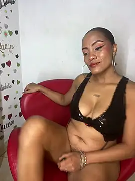 AdelaHaneix online show from February 2026 04:13:01 AM