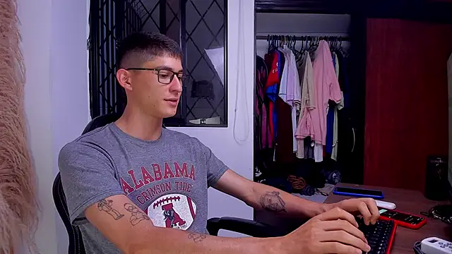 Jaack str online show from November 2025 10:42:01 PM