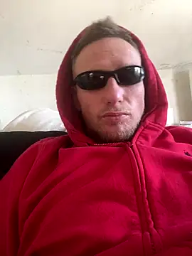 Snapshot of aaronmc311840 chatting on October 2025 03:45:02 PM aaronmc311840 online show from October 2025 03:45:02 PM