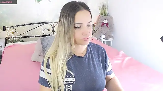 MilenaMiler X online show from March 2025 05:39:01 AM