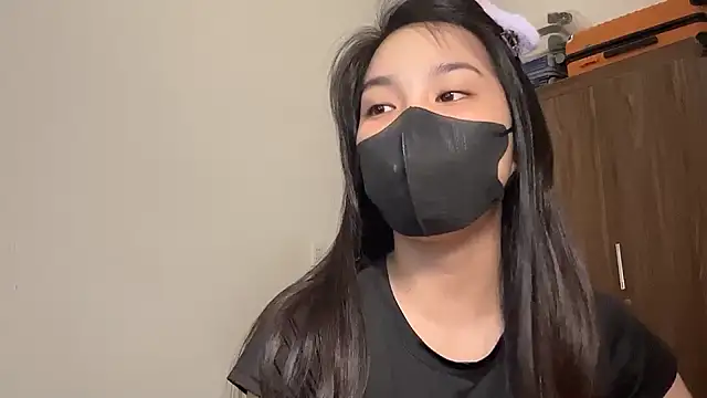 Lilisa miu online show from October 2025 03:46:02 PM