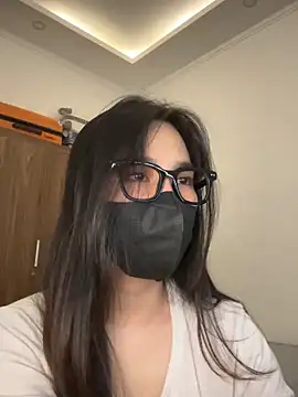 Lilisa miu online show from October 2025 06:56:01 PM
