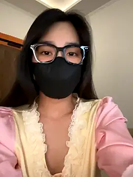 Lilisa miu online show from October 2025 04:51:01 PM