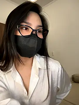 Lilisa miu online show from October 2025 04:39:01 PM