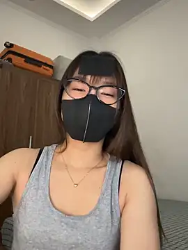 Lilisa miu online show from May 2026 04:07:01 PM