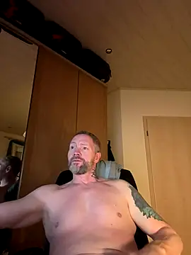 Rockburg online show from December 2025 05:02:02 AM