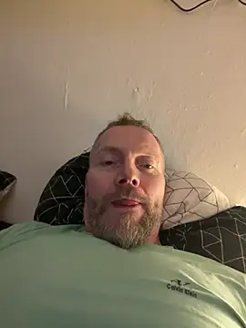 Snapshot of Rockburg chatting on March 2025 09:13:01 PM Rockburg online show from March 2025 09:13:01 PM