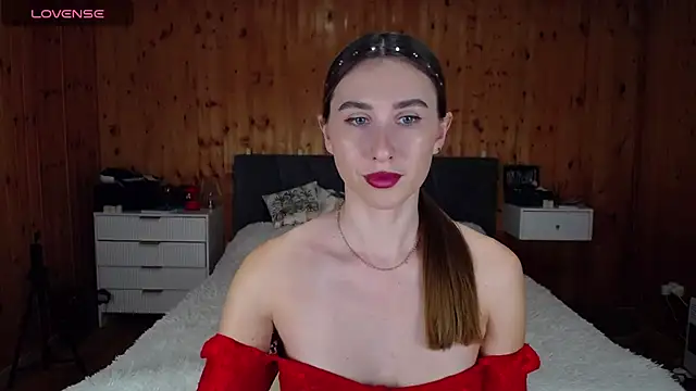 Snapshot of KellyBeeal chatting on December 2024 08:05:02 AM KellyBeeal online show from December 2024 08:05:02 AM