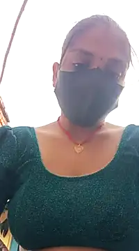 Snapshot of haymona chatting on March 2025 12:28:02 PM haymona online show from March 2025 12:28:02 PM