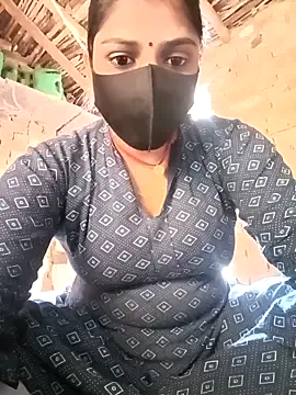 Snapshot of haymona chatting on November 2025 06:41:01 AM haymona online show from November 2025 06:41:01 AM