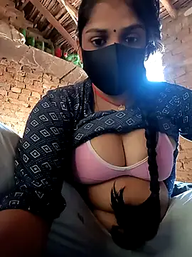 Snapshot of haymona chatting on November 2025 05:44:01 AM haymona online show from November 2025 05:44:01 AM