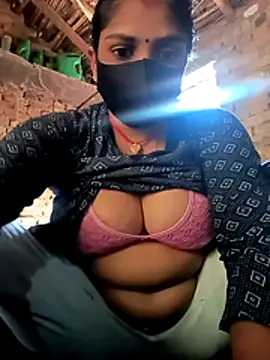 Snapshot of haymona chatting on November 2025 06:50:02 AM haymona online show from November 2025 06:50:02 AM