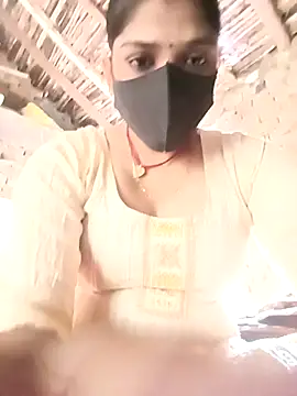 Snapshot of haymona chatting on September 2025 05:03:01 AM haymona online show from September 2025 05:03:01 AM