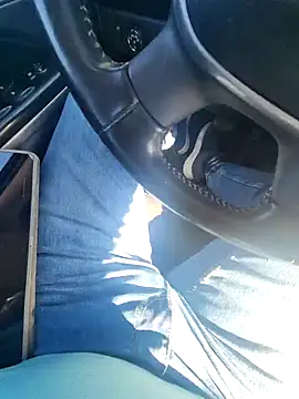 Policeman20742 online show from November 2025 06:45:02 PM