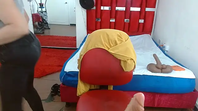 krystal thomson online show from November 2025 04:21:01 PM