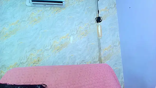 Mia candy 0 online show from December 2025 12:09:02 PM