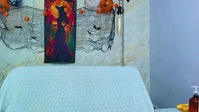 Mia candy 0 online show from October 2025 12:03:01 PM