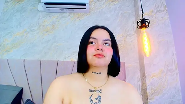 Snapshot of Mia_candy_0 chatting on June 2026 12:05:02 PM Mia candy 0 online show from June 2026 12:05:02 PM