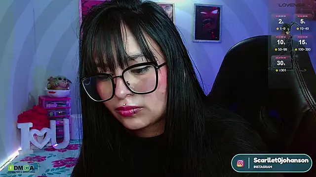 Miss scarllet  online show from March 2025 04:35:02 PM