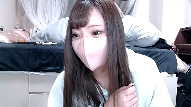  chanMOMO  online show from March 2025 07:17:01 PM