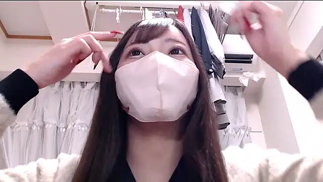  chanMOMO  online show from March 2025 03:00:01 PM