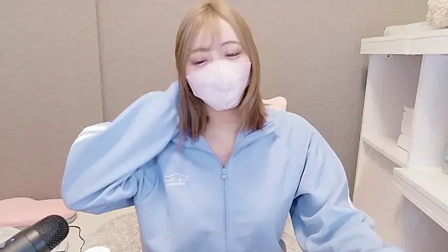  chanMOMO  online show from May 2026 03:31:01 PM