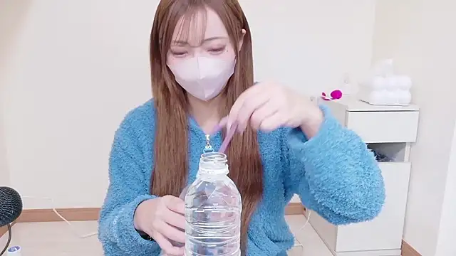  chanMOMO  online show from December 2025 12:29:02 PM