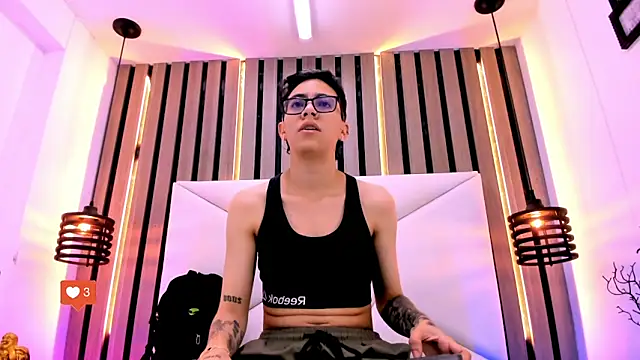 Cutie Shy  online show from November 2025 11:53:01 AM