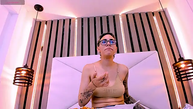 Cutie Shy  online show from January 2026 07:29:02 PM