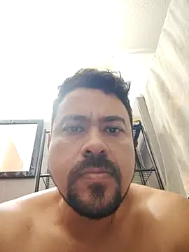 LatinMar online show from April 2026 12:33:01 PM