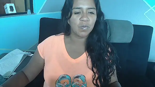 saggil23 online show from June 2026 08:54:01 PM