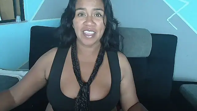saggil23 online show from June 2026 08:48:02 AM
