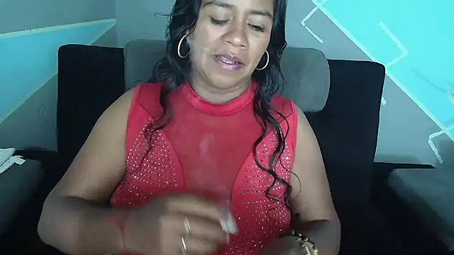 saggil23 online show from December 2025 08:27:02 AM