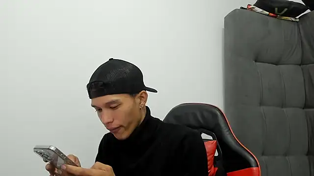 TommyGun 22 online show from February 2026 12:41:02 AM